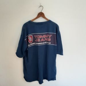•Tommy Hilfiger• Tommy Jeans T-Shirt